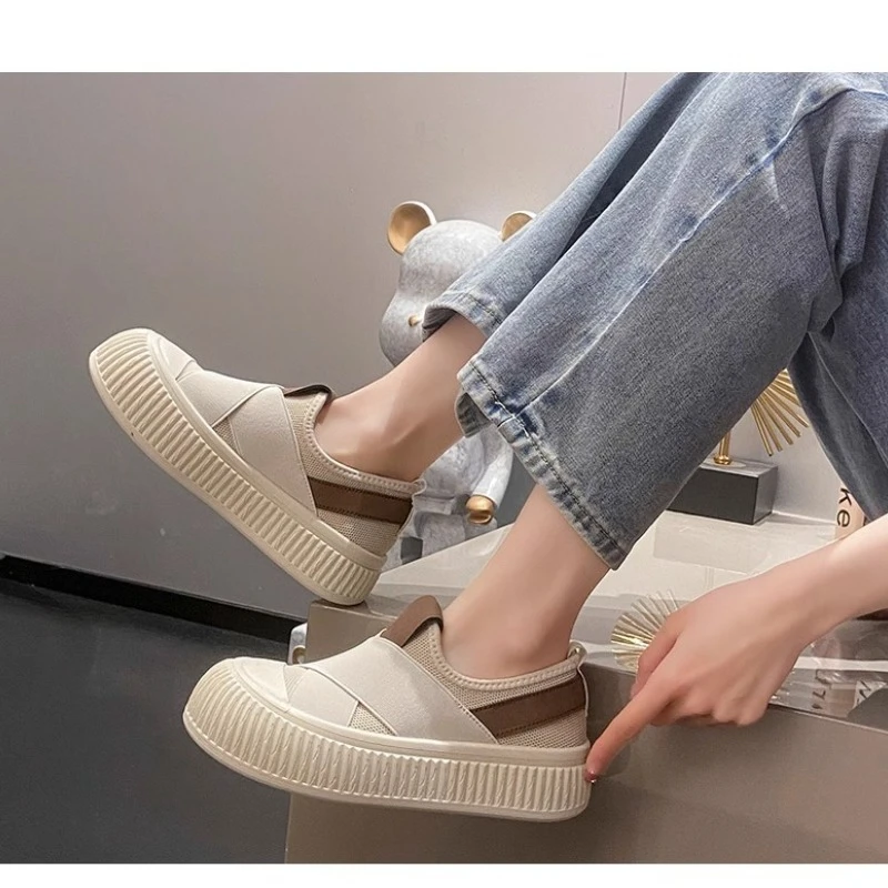 

Summer New Designer Women FLATS Shoes Fashion Sneakers Casual Breathable Fisherman Shoes Ladies Light Women's Vulcanize Shoes
