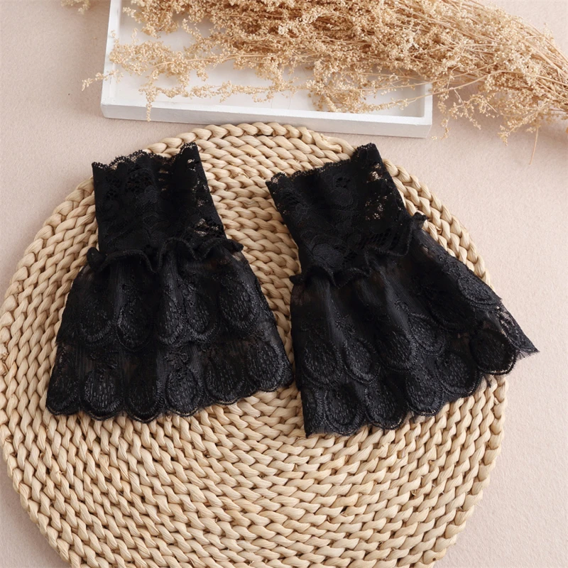 

DIY Detachable Cuffs Cotton Embroidery with Lace Mesh Fake Flared Sleeves Women Pleated Flare Sleeve Ruffles Wristband Accessory