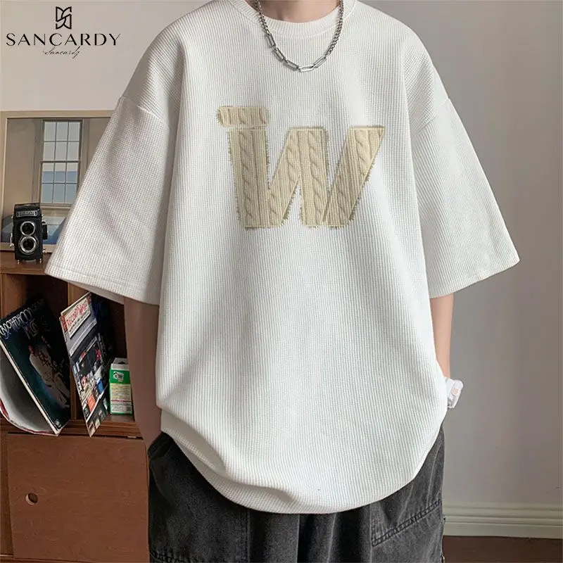 Fashionable American retro waffle short sleeved T-shirt high street men summer trendy brand teenagers and students half sleeves
Fashionable American retro waffle short sleeved T-shirt high street men summer trendy brand teenagers and students half sleeves