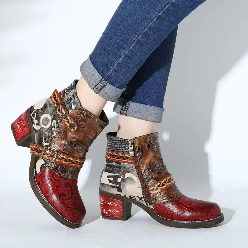 Bohemian Women Ankle Boots Casual Retro Ethnic Style Printing High Heels Shoes 2024 Autumn New Belt Buckle Leather Short Booties
Bohemian Women Ankle Boots Casual Retro Ethnic Style Printing High Heels Shoes 2024 Autumn New Belt Buckle Leather Short Booties