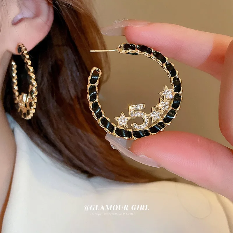 

Handmade Black Star Digit Leather Hoop wrapping Earrings for Women Geometric C-shaped Round Circle Big Earrings Jewelry 2023