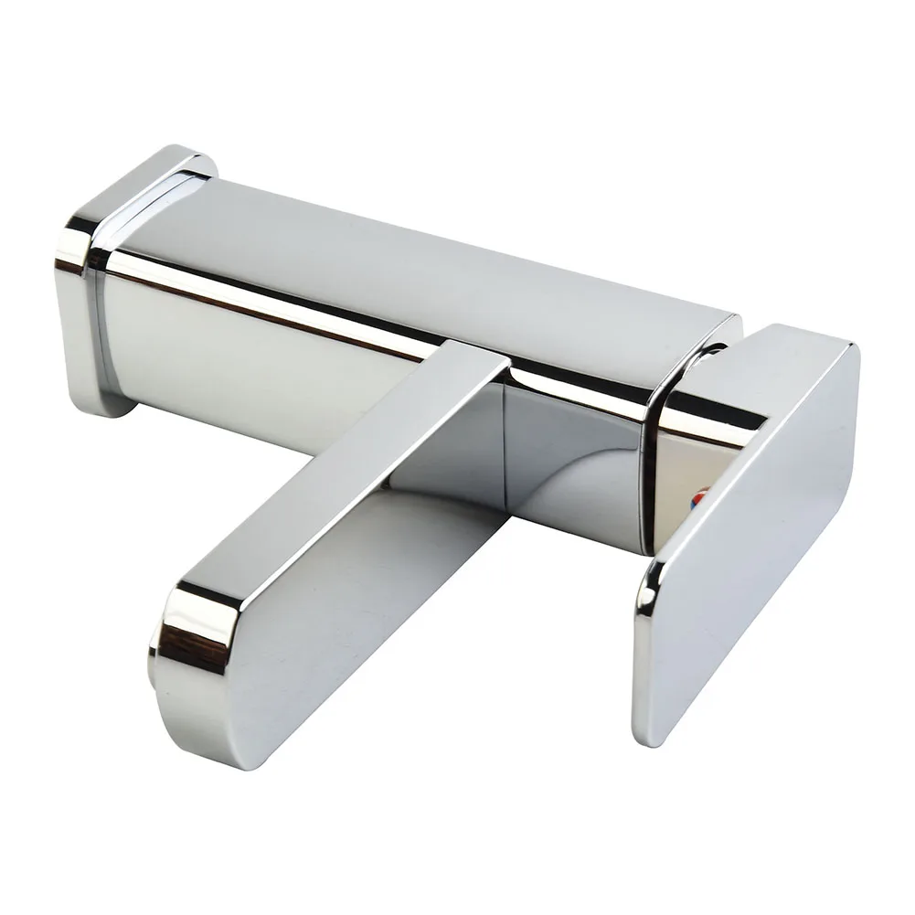 Basin Sink Bathroom Faucet Deck Mounted Hot Cold Water Basin Mixer Taps Fashion Silver Modern Filler Lavatory Sink Tap
Basin Sink Bathroom Faucet Deck Mounted Hot Cold Water Basin Mixer Taps Fashion Silver Modern Filler Lavatory Sink Tap