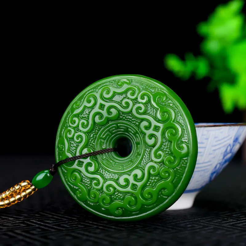 Natural green handmade double-sided carved safety buckle pendant with cloud pattern pendant for men and women's necklaces
Natural green handmade double-sided carved safety buckle pendant with cloud pattern pendant for men and women's necklaces