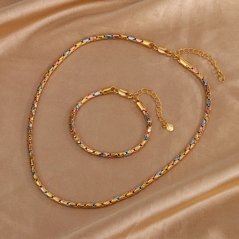 2023 Jewelry copper gold plated vintage multicolor design necklace plated gold Cuban chain set for women
2023 Jewelry copper gold plated vintage multicolor design necklace plated gold Cuban chain set for women