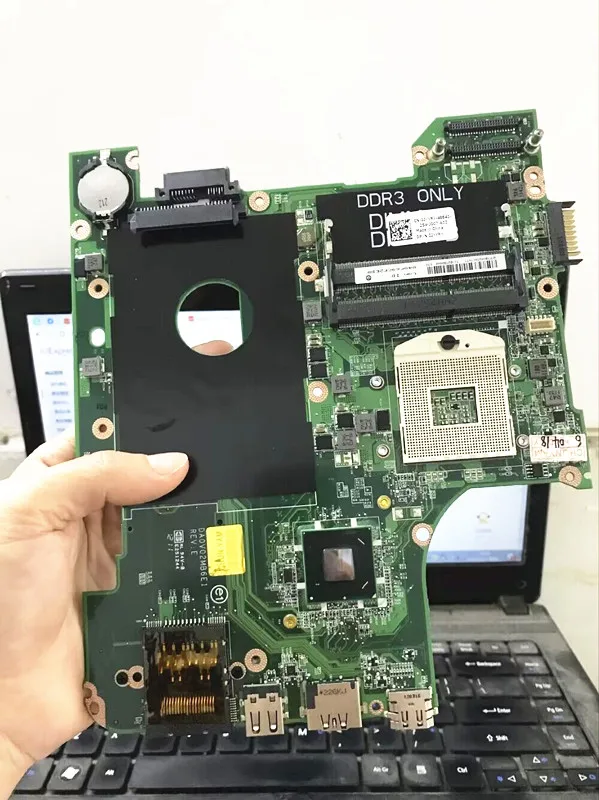 JYYRY 0JYYRY материнская плата для ноутбука Dell Vostro 3450 V3450 HM67 DDR3 DA0V02MB6E1
JYYRY 0JYYRY материнская плата для ноутбука Dell Vostro 3450 V3450 HM67 DDR3 DA0V02MB6E1