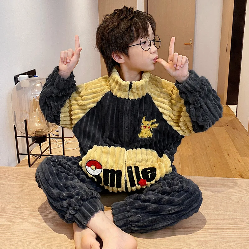 Pokemon Pikachu Children's Pajamas Set Anime Cartoon Coral Velvet Plush Home Clothes Winter Flannel Boys Girls Warm Pajamas Gift
Pokemon Pikachu Children's Pajamas Set Anime Cartoon Coral Velvet Plush Home Clothes Winter Flannel Boys Girls Warm Pajamas Gift