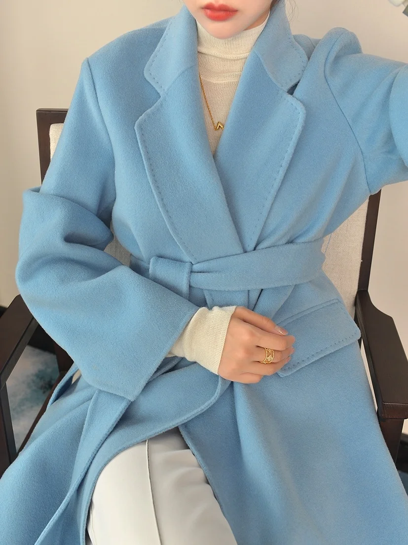 Blue Mid length Double sided Cashmere Coat 2023 Autumn/Winter New Lace up Straight Tube Casual 100% Wool Woolen Coat
Blue Mid length Double sided Cashmere Coat 2023 Autumn/Winter New Lace up Straight Tube Casual 100% Wool Woolen Coat