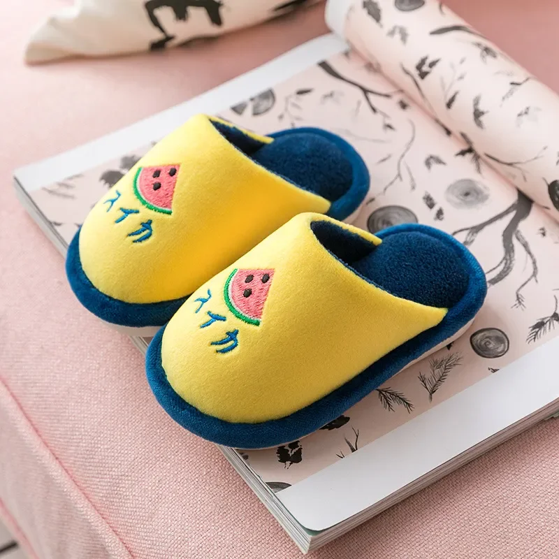 Boys Girls Warm Flip-Flops Toddler Furry Indoor Wooden Floor Cute Fruits Velvet Cotton Shoes Winter Children's Home Slippers
Boys Girls Warm Flip-Flops Toddler Furry Indoor Wooden Floor Cute Fruits Velvet Cotton Shoes Winter Children's Home Slippers