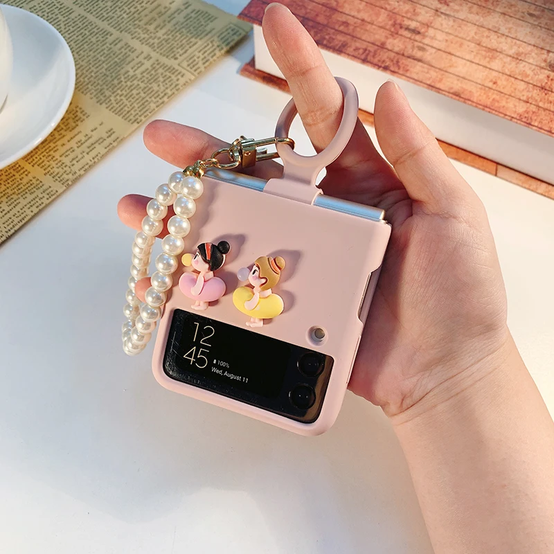 For Samsung Z Flip 4 PC Hard Shell Galaxy Z Flip4 Folding Silicone Ring Cover Flip3 Ultra-thin Anti-fall Shell Pearl Bracelet
For Samsung Z Flip 4 PC Hard Shell Galaxy Z Flip4 Folding Silicone Ring Cover Flip3 Ultra-thin Anti-fall Shell Pearl Bracelet