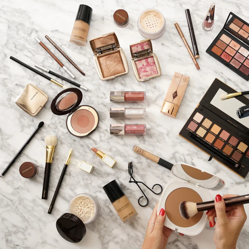 10pcs Brand Makeup Set Surprise Exclusive Xmas Gift Eyeshadow Palette Lip Gloss Lipstick make up Cosmetic Set Random free ship
10pcs Brand Makeup Set Surprise Exclusive Xmas Gift Eyeshadow Palette Lip Gloss Lipstick make up Cosmetic Set Random free ship