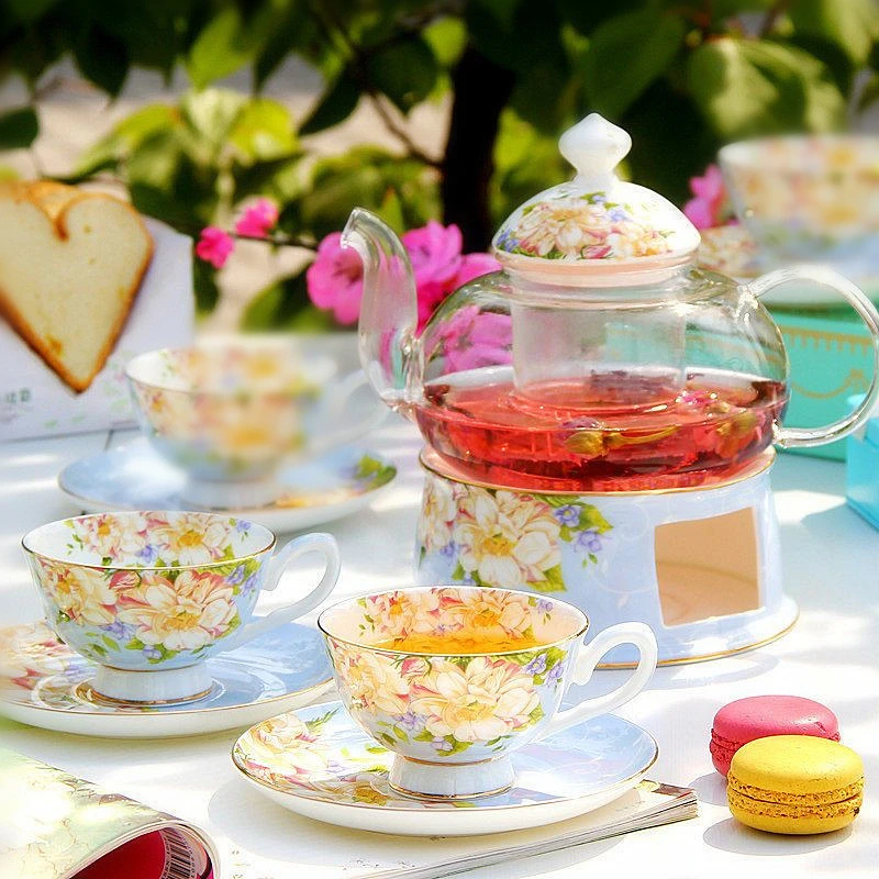 

English Afternoon Tea Cup and Saucer Set High-Grade Porcelain 750mlGlass Teapot with Filter Tea Warmer Candle Stove Wedding Gift