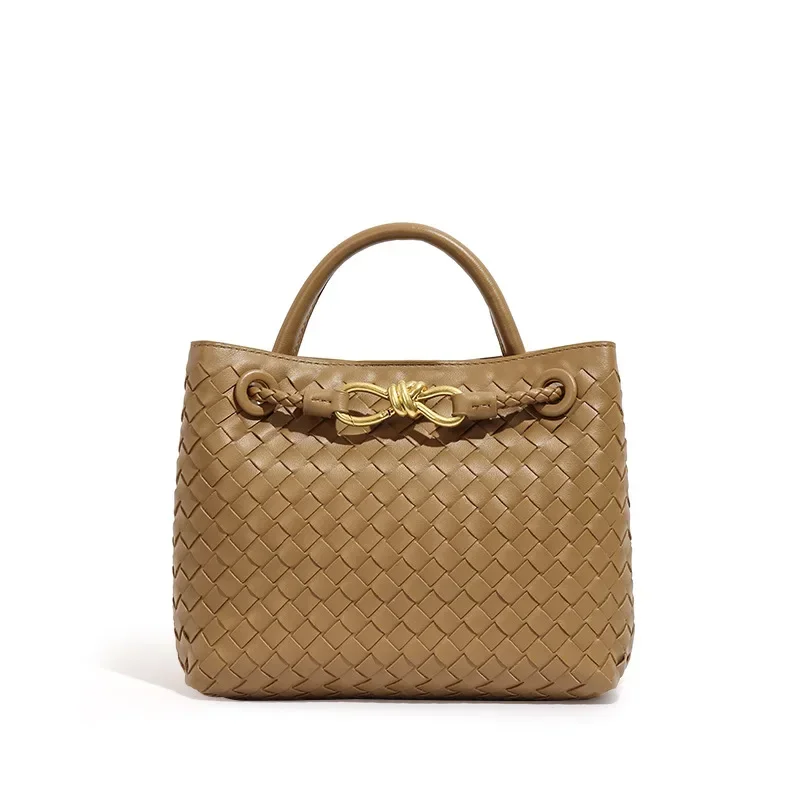 Rope Capacity Metal Bag Crossbody Simple Woven Design Bag Handbag Shoulder Fashion Large Buckle New Niche 
Rope Capacity Metal Bag Crossbody Simple Woven Design Bag Handbag Shoulder Fashion Large Buckle New Niche