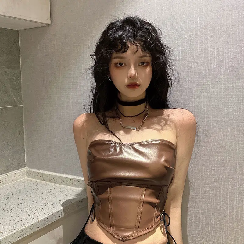 HOUZHOU Sexy Leather Crop Top Women's Corset Punk Tube Top Off Shoulder Broadcloth Strapless Tank Backless Female Club Wear
HOUZHOU Sexy Leather Crop Top Women's Corset Punk Tube Top Off Shoulder Broadcloth Strapless Tank Backless Female Club Wear