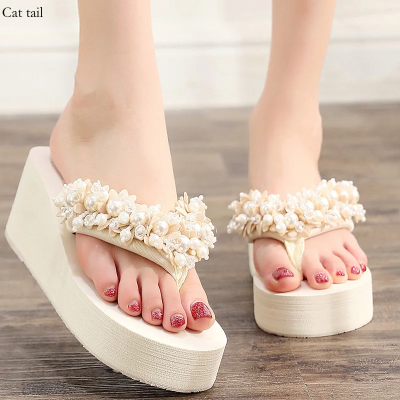 

Women's 2024 New Beaded Herringbone Slippers, Non slip Slope Heel Sandals, Suitable for Going on Vacation Beach Beach Shoes