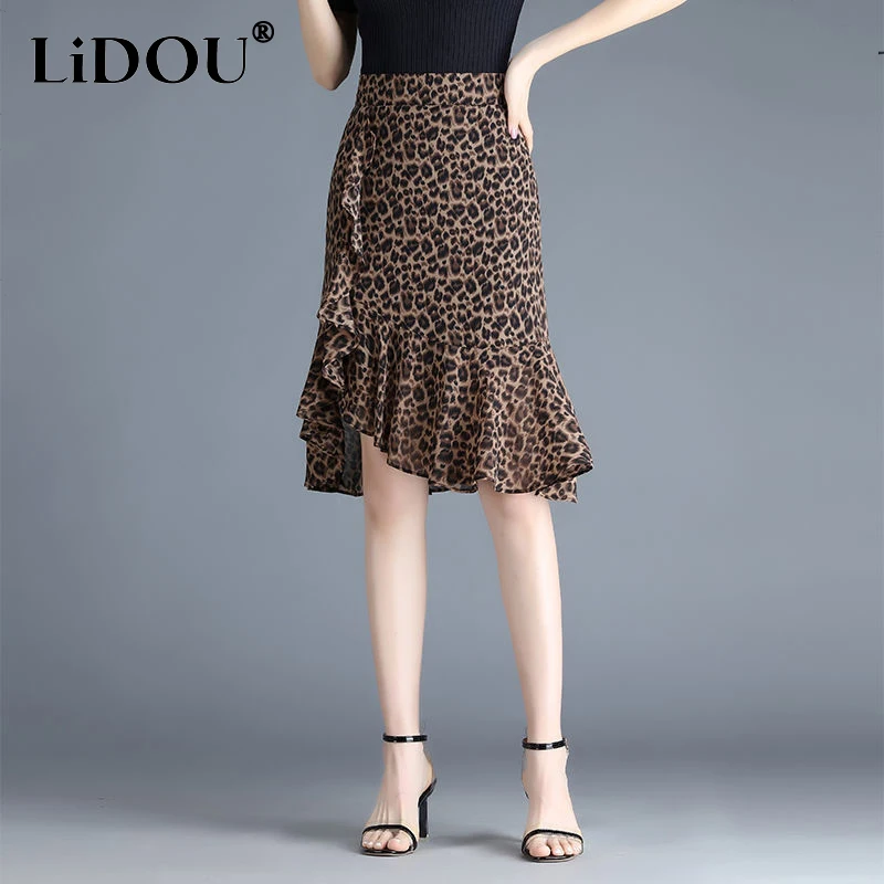 Summer Autumn High Waist Vintage Leopard Printing Ruffles Skirt Ladies Sexy Fashion All-match Slit Kneet Length Mermaid Skirts
Summer Autumn High Waist Vintage Leopard Printing Ruffles Skirt Ladies Sexy Fashion All-match Slit Kneet Length Mermaid Skirts