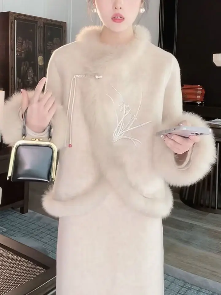 UNXX Classic Lapel Woolen Suit for Women 2023 Fall Winter Casual Elegant Chinese Retro Style Blazer Jacket and Skirt Set Fashion
UNXX Classic Lapel Woolen Suit for Women 2023 Fall Winter Casual Elegant Chinese Retro Style Blazer Jacket and Skirt Set Fashion