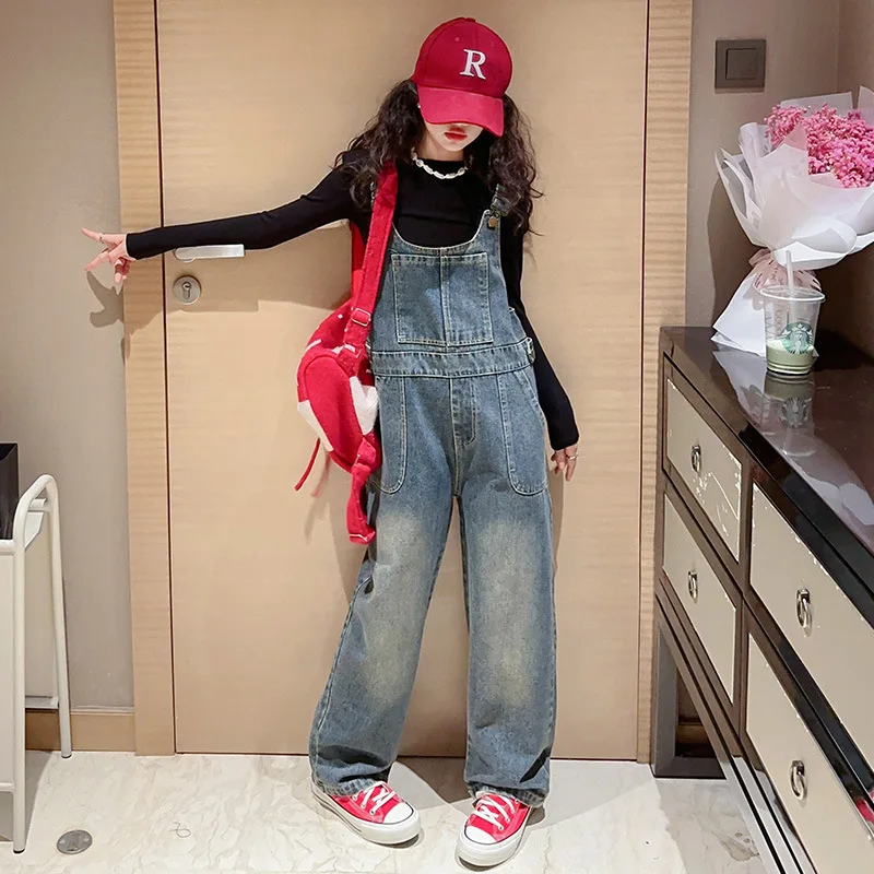 Autumn Fashion teen girls Overalls Kids Blue Denim Suspender Pants for Girls Casual Loos all-match Children Jumpsuits 10 12 13
Autumn Fashion teen girls Overalls Kids Blue Denim Suspender Pants for Girls Casual Loos all-match Children Jumpsuits 10 12 13