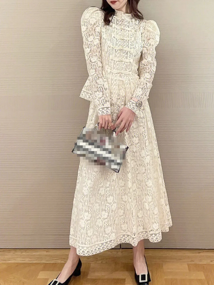 SMTHMA High Quality Vintage Style White Lace Hollow Out Tops Two Piece Set For Women Elegant Long Pleated Skirt Suit
SMTHMA High Quality Vintage Style White Lace Hollow Out Tops Two Piece Set For Women Elegant Long Pleated Skirt Suit