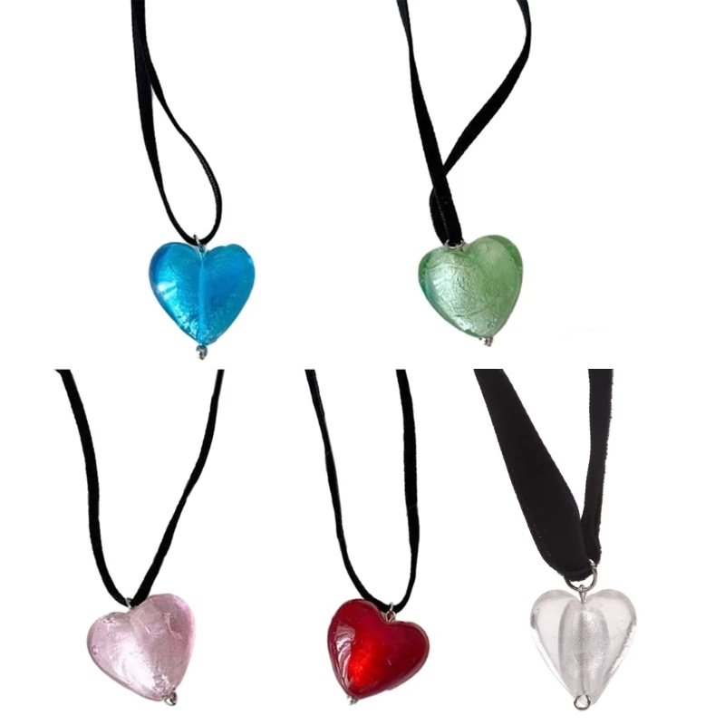 YUYU Novel Simple Color Loves Pendant All-matched Clavicle Chain Adjustable Black Rope Cold Wind Velvets Ribbon Necklace
YUYU Novel Simple Color Loves Pendant All-matched Clavicle Chain Adjustable Black Rope Cold Wind Velvets Ribbon Necklace