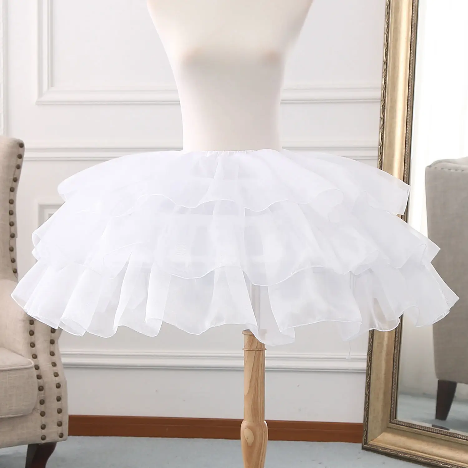 Lolita Adjustable Petticoat Violent Fishbone Skirt Support Daily Bird Cage Support Half Skirt Lining Korea Japan
Lolita Adjustable Petticoat Violent Fishbone Skirt Support Daily Bird Cage Support Half Skirt Lining Korea Japan
