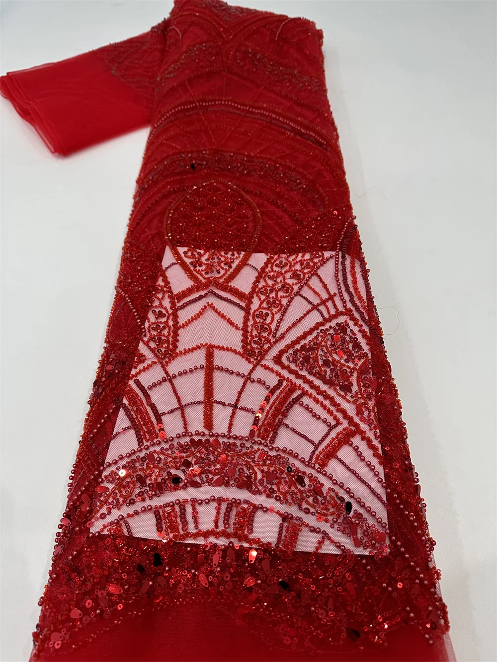French Luxury Sequins Mesh Embroidery Lace Fabric African 2024 High Quality Handmade Beads Lace Fabric For Women Wedding Dresses
French Luxury Sequins Mesh Embroidery Lace Fabric African 2024 High Quality Handmade Beads Lace Fabric For Women Wedding Dresses