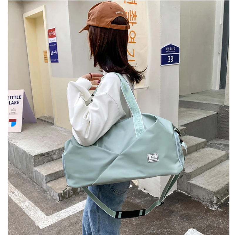 

Waterproof Oxford Travel Bag Fashion Fitness Bag Large Capacity Handbag Dry Wet Separation Shoulder Bag New Duffel Bags Yoga