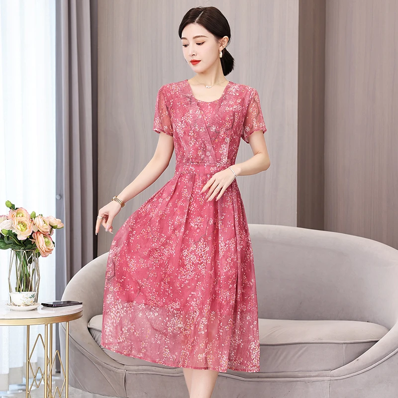 2023 New Fashion Silk Printed Dress Women's Summer Elegant Luxury Round Neck Short Sleeve Loose Fit Holiday Dress Vestidos
2023 New Fashion Silk Printed Dress Women's Summer Elegant Luxury Round Neck Short Sleeve Loose Fit Holiday Dress Vestidos