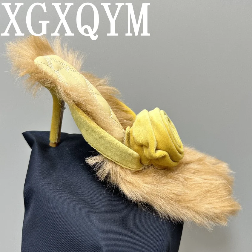 Thin High Heels Wool Flip Flops Women Spring Split Toe Flower Decor Plush Comfort Sandalas Runway Fashion Wool Banquet Slippers
Thin High Heels Wool Flip Flops Women Spring Split Toe Flower Decor Plush Comfort Sandalas Runway Fashion Wool Banquet Slippers