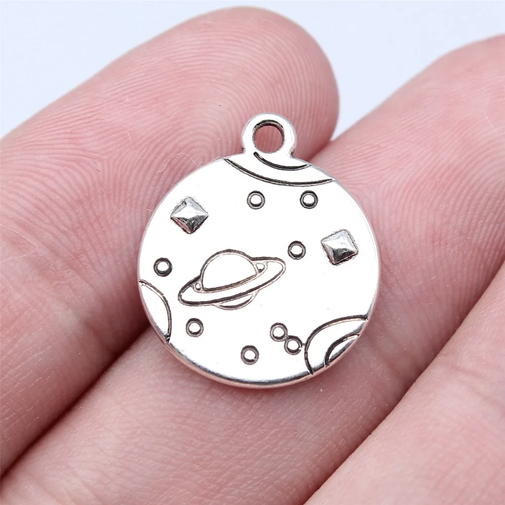 WYSIWYG 10pcs 17x20mm Antique Silver Color Space Universe Planet Astral Charms Pendant For DIY Jewelry Making
WYSIWYG 10pcs 17x20mm Antique Silver Color Space Universe Planet Astral Charms Pendant For DIY Jewelry Making