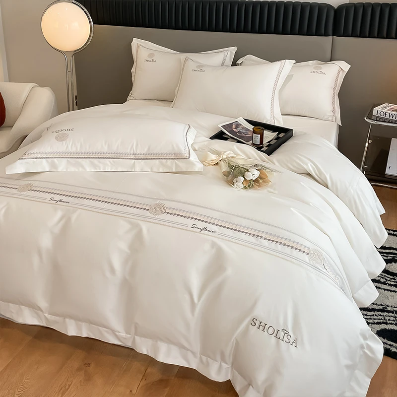 Luxury Selling Bedding Accessories Ultralight Double Cute Hotel Bedding Set Nordic Minimalist Aesthetic Linge De Lit Decor
Luxury Selling Bedding Accessories Ultralight Double Cute Hotel Bedding Set Nordic Minimalist Aesthetic Linge De Lit Decor