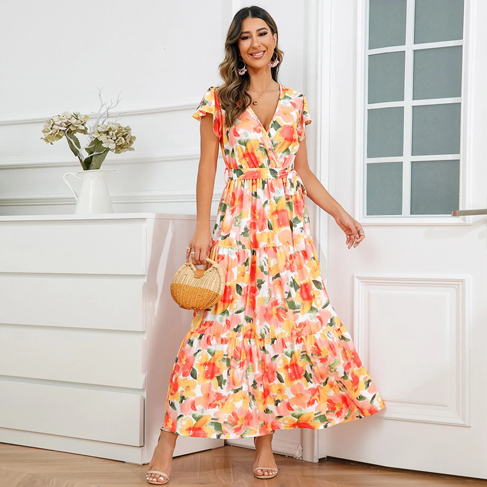 Women V Neck Ruffle Sleeve Dress Bohemian Print Summer Long Dress Beach Party Casual Vintage Floral Maxi Dresses For Women
Women V Neck Ruffle Sleeve Dress Bohemian Print Summer Long Dress Beach Party Casual Vintage Floral Maxi Dresses For Women