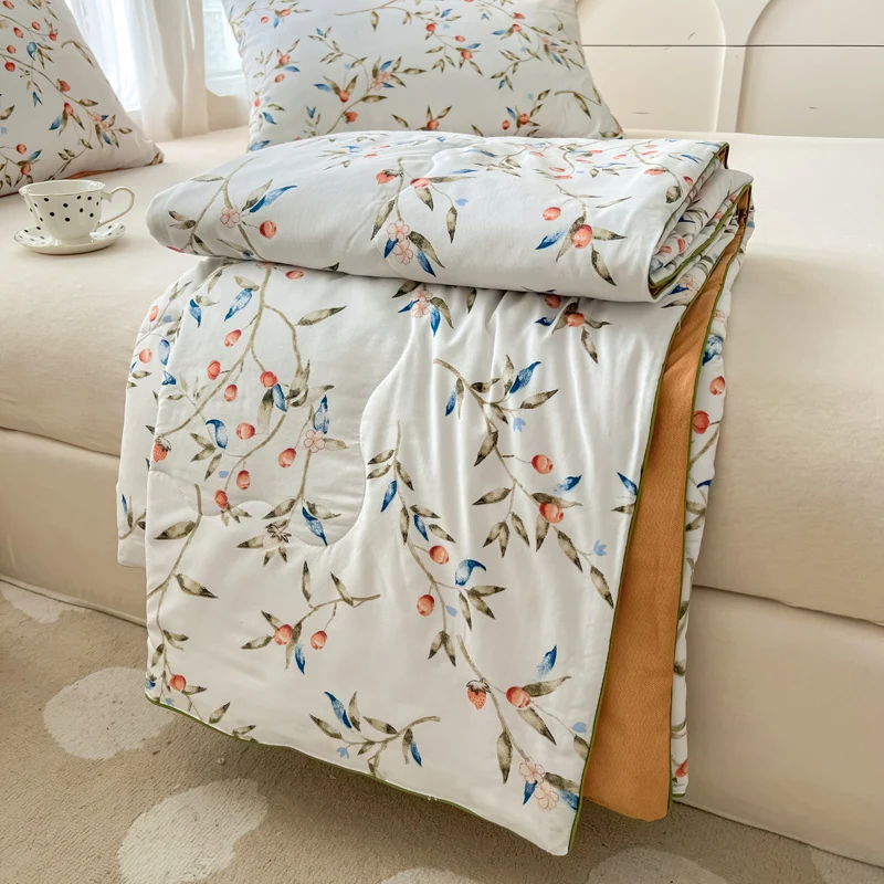 Summer Quilt Floral Style Duvets Single/Queen Size Comforter Thin Duvets Skin-friendly Bedspread edredones (No Pillowcase) Summer Quilt Floral Style Duvets Single/Queen Size Comforter Thin Duvets Skin-friendly Bedspread edredones (No Pillowcase)