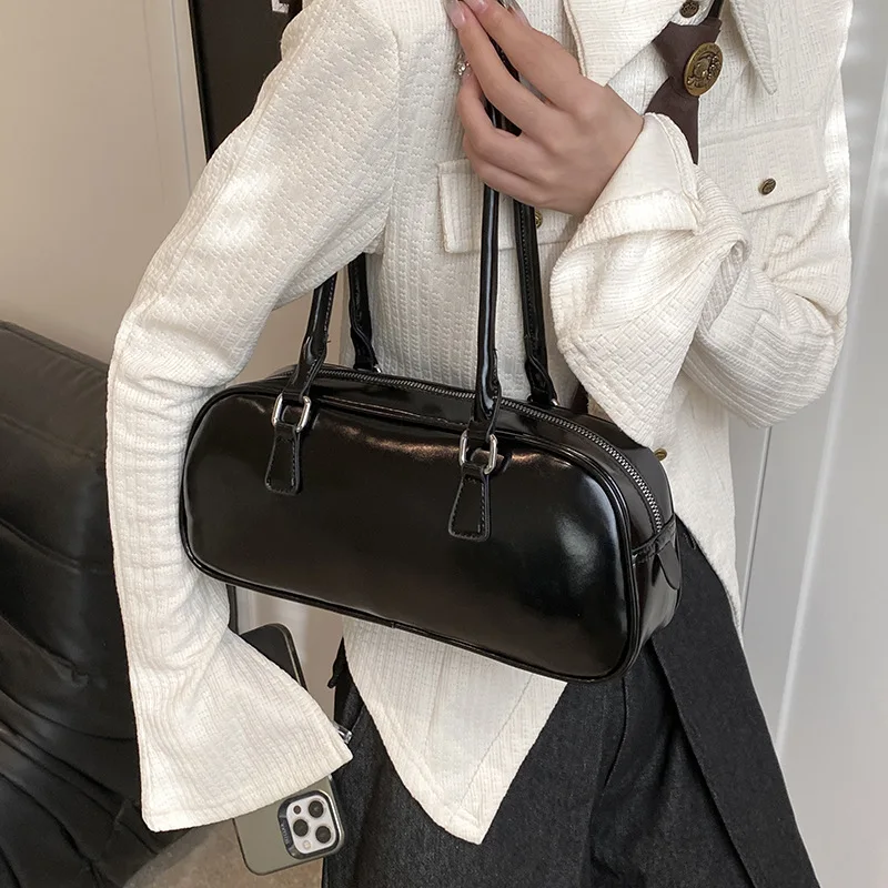 بلون بولي Leather حقائب جلدية تحت الإبط للنساء 2026 ربيع الكورية موضة ريترو حقيبة كتف بسيطة سيدة حقائب اليد والمحافظ بلون بولي Leather حقائب جلدية تحت الإبط للنساء 2026 ربيع الكورية موضة ريترو حقيبة كتف بسيطة سيدة حقائب اليد والمحافظ