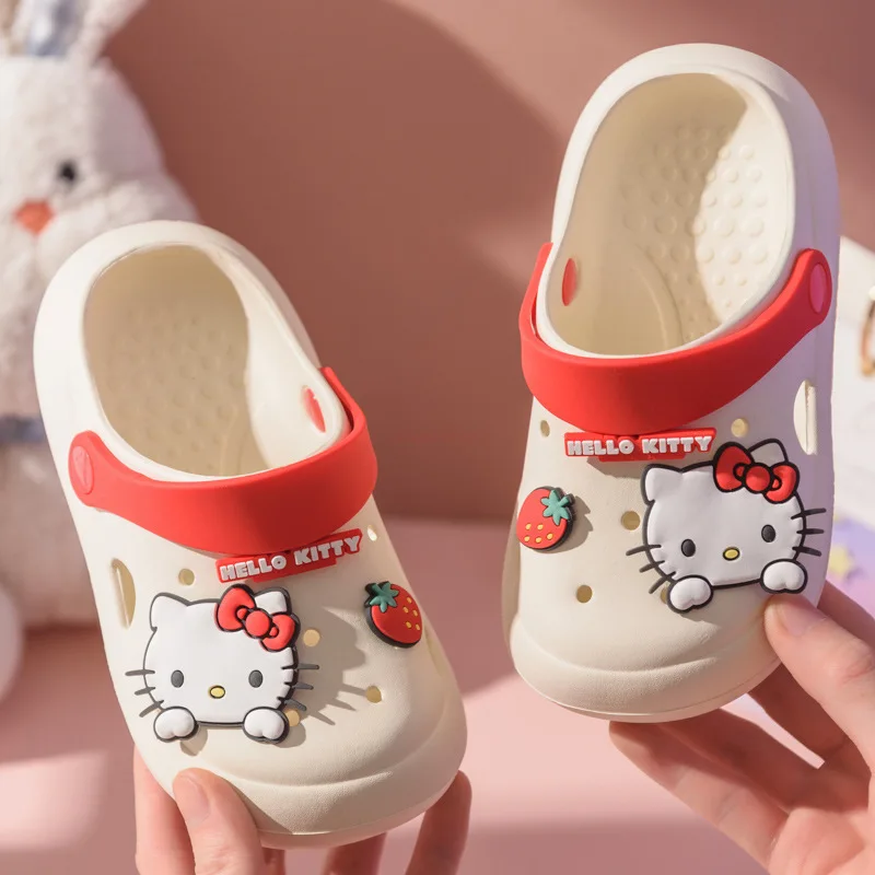Sanrio Hello Kitty Kuromi Cartoon Summer Children's Hole Shoes Wear Outside Home Household Slippers For Boys And Girls Non-slip
Sanrio Hello Kitty Kuromi Cartoon Summer Children's Hole Shoes Wear Outside Home Household Slippers For Boys And Girls Non-slip