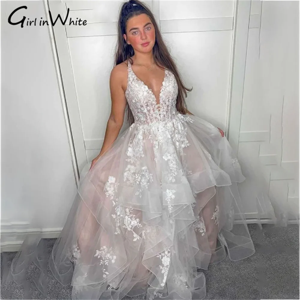Sexy Halter A Line Tiered Wedding Dress For Women Lace Appliques Wedding Gown Pleated Backless Dress For Bride vestidos de novia
Sexy Halter A Line Tiered Wedding Dress For Women Lace Appliques Wedding Gown Pleated Backless Dress For Bride vestidos de novia