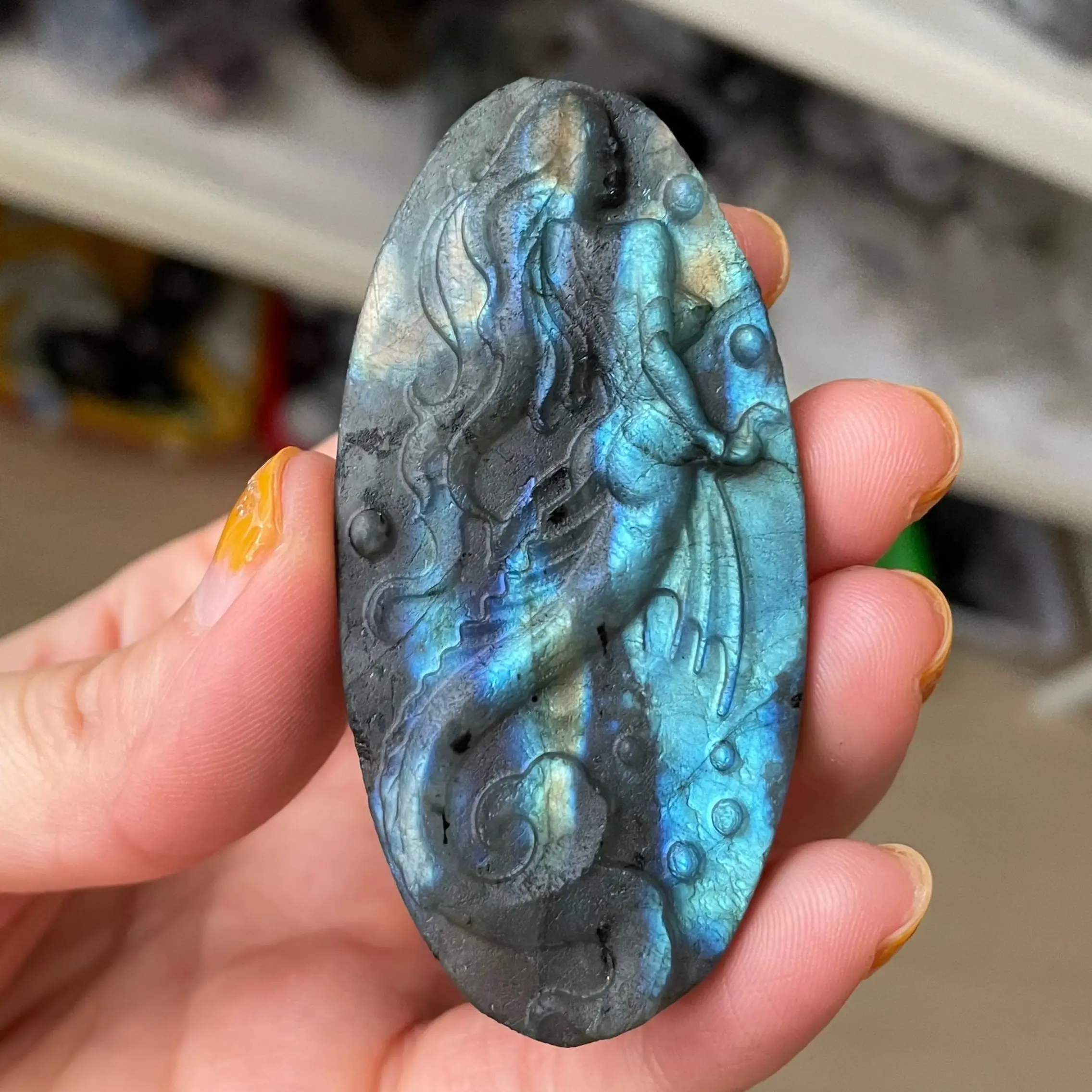 6-7cm Natural Labradorite stone Quartz Crystal hand Carved mermaid healing reiki palm Decorations 1pcs
6-7cm Natural Labradorite stone Quartz Crystal hand Carved mermaid healing reiki palm Decorations 1pcs