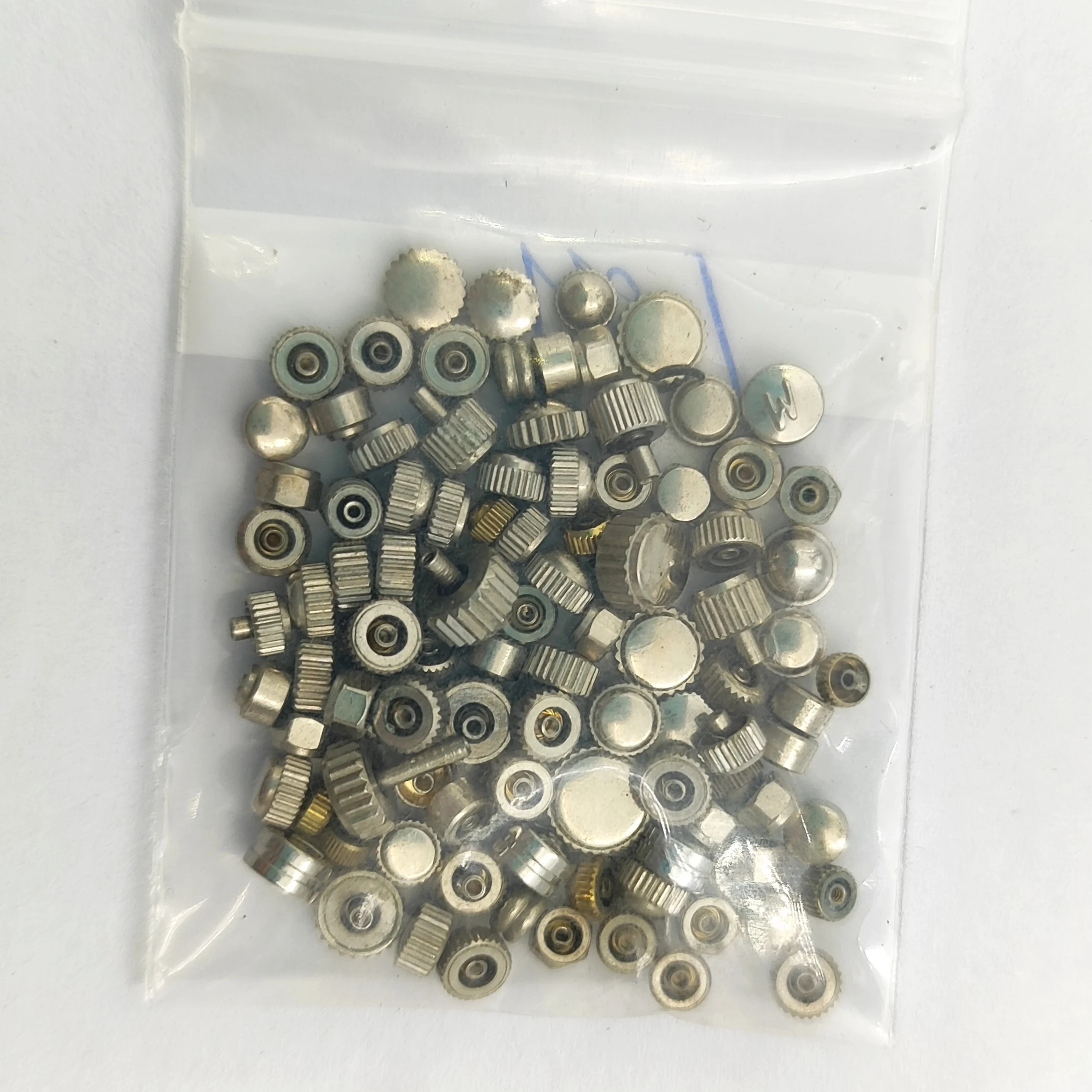 Stainless steel mixed head of various sizes quartz mechanical mixed head bag containing about 100 pieces
Stainless steel mixed head of various sizes quartz mechanical mixed head bag containing about 100 pieces