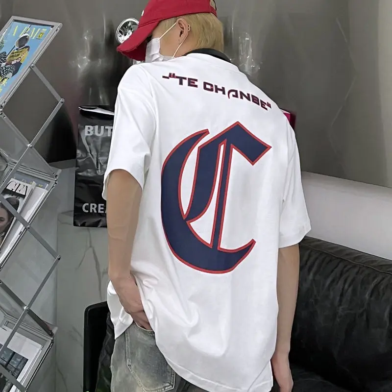 American retro gothic style high street style t-shirt men trend loose men wear hip-hop college style couple niche short sleeves
American retro gothic style high street style t-shirt men trend loose men wear hip-hop college style couple niche short sleeves