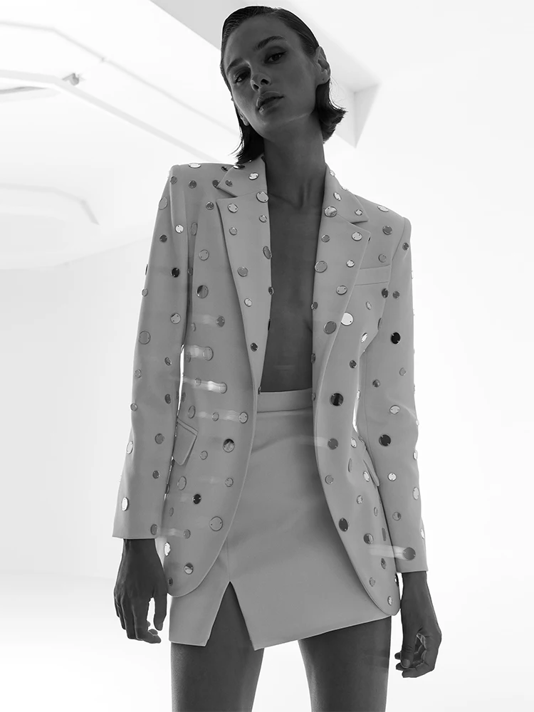 HIGH STREET Newest 2024 Stylish Designer Jacket Women's Slim Fitting Single Button Mirror Beaded Blazer
HIGH STREET Newest 2024 Stylish Designer Jacket Women's Slim Fitting Single Button Mirror Beaded Blazer