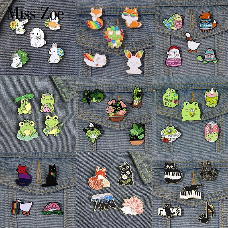 

4-5pcs/set Animal Enamel Pins Custom Cat Frog Fox Goose Rabbit Brooches Lapel Badges Plant Jewelry Gift for Kids Friends