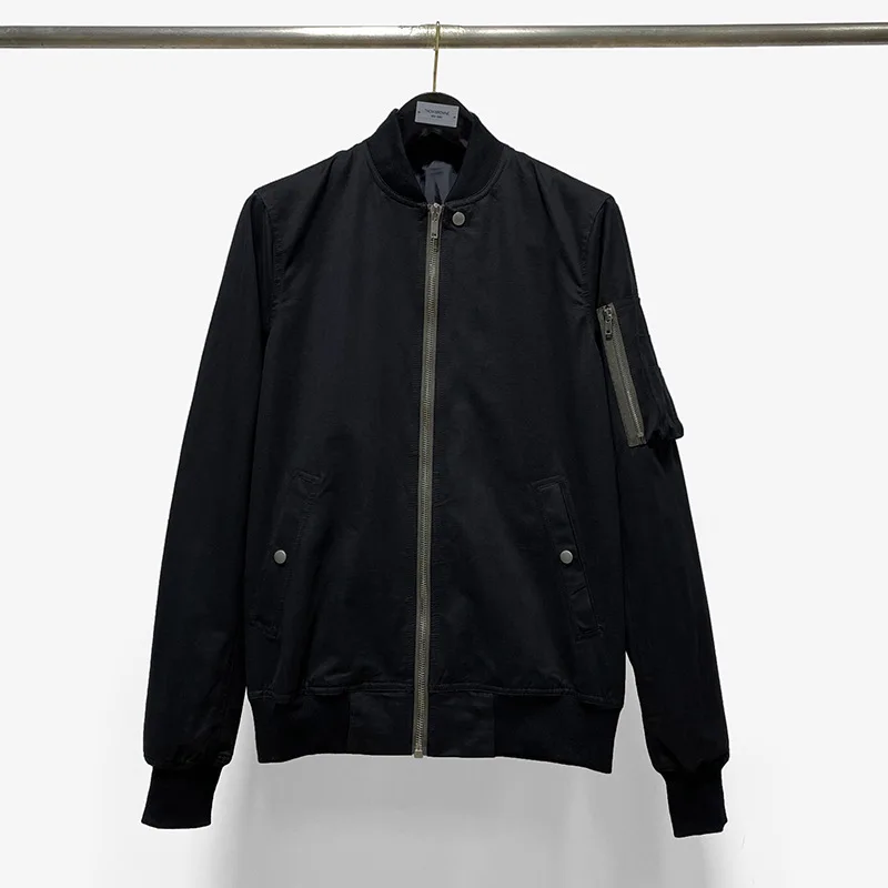 Dark RO Jacket Men1:1 Loose Zipper Flight Jacket Collar RICK RO OWENS Jacket
Dark RO Jacket Men1:1 Loose Zipper Flight Jacket Collar RICK RO OWENS Jacket