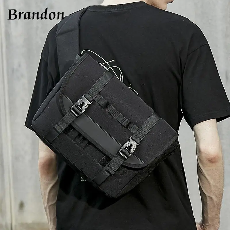 Fashionable Men's Hong Kong Fashion Brand Postman Bag with One Shoulder Hong Kong Style Hip Hop Crossbody Trendy Book Bag
Fashionable Men's Hong Kong Fashion Brand Postman Bag with One Shoulder Hong Kong Style Hip Hop Crossbody Trendy Book Bag