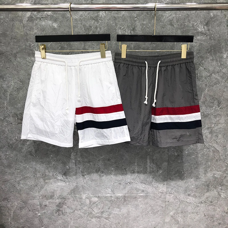 TB THOM Shorts Summer Male Shorts Fashion Brand Men's Shorts Interlocking RWB Stripe Mid-Thigh Thin Qucik Dry Board Shortpants
TB THOM Shorts Summer Male Shorts Fashion Brand Men's Shorts Interlocking RWB Stripe Mid-Thigh Thin Qucik Dry Board Shortpants