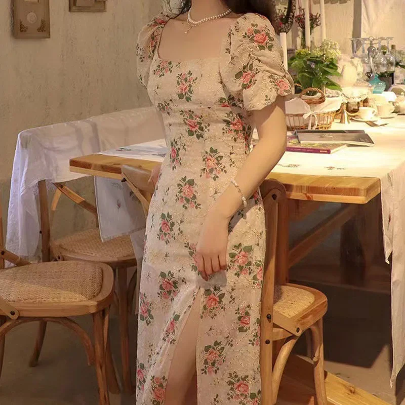 Side High Slit Bubble Sleeve Floral Dress for Women'S French Tea Break Medium Length Square Neck Slim Fit Dress Party Gift
Side High Slit Bubble Sleeve Floral Dress for Women'S French Tea Break Medium Length Square Neck Slim Fit Dress Party Gift