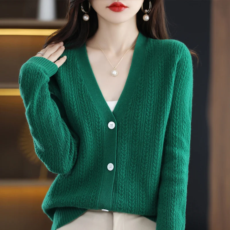 New cashmere sweater in autumn and winter women's V-neck cardigan casual twist knit top 100% pure wool women's coat
New cashmere sweater in autumn and winter women's V-neck cardigan casual twist knit top 100% pure wool women's coat