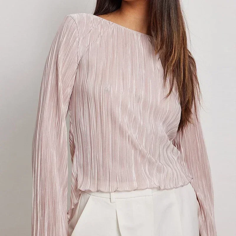 Fashion Backless Lace-up Sexy Shirt Women Solid Slim Fit Long Flare Sleeve Blouse Woman Casual Tops Blusas Female Clothing 29691
Fashion Backless Lace-up Sexy Shirt Women Solid Slim Fit Long Flare Sleeve Blouse Woman Casual Tops Blusas Female Clothing 29691