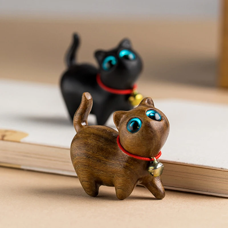 New Sandalwood Hand-carved Cat Wooden Mini Animal Doll Desktop Decoration Statues Crafts Xmas Wooden Bell Cat Gift
New Sandalwood Hand-carved Cat Wooden Mini Animal Doll Desktop Decoration Statues Crafts Xmas Wooden Bell Cat Gift