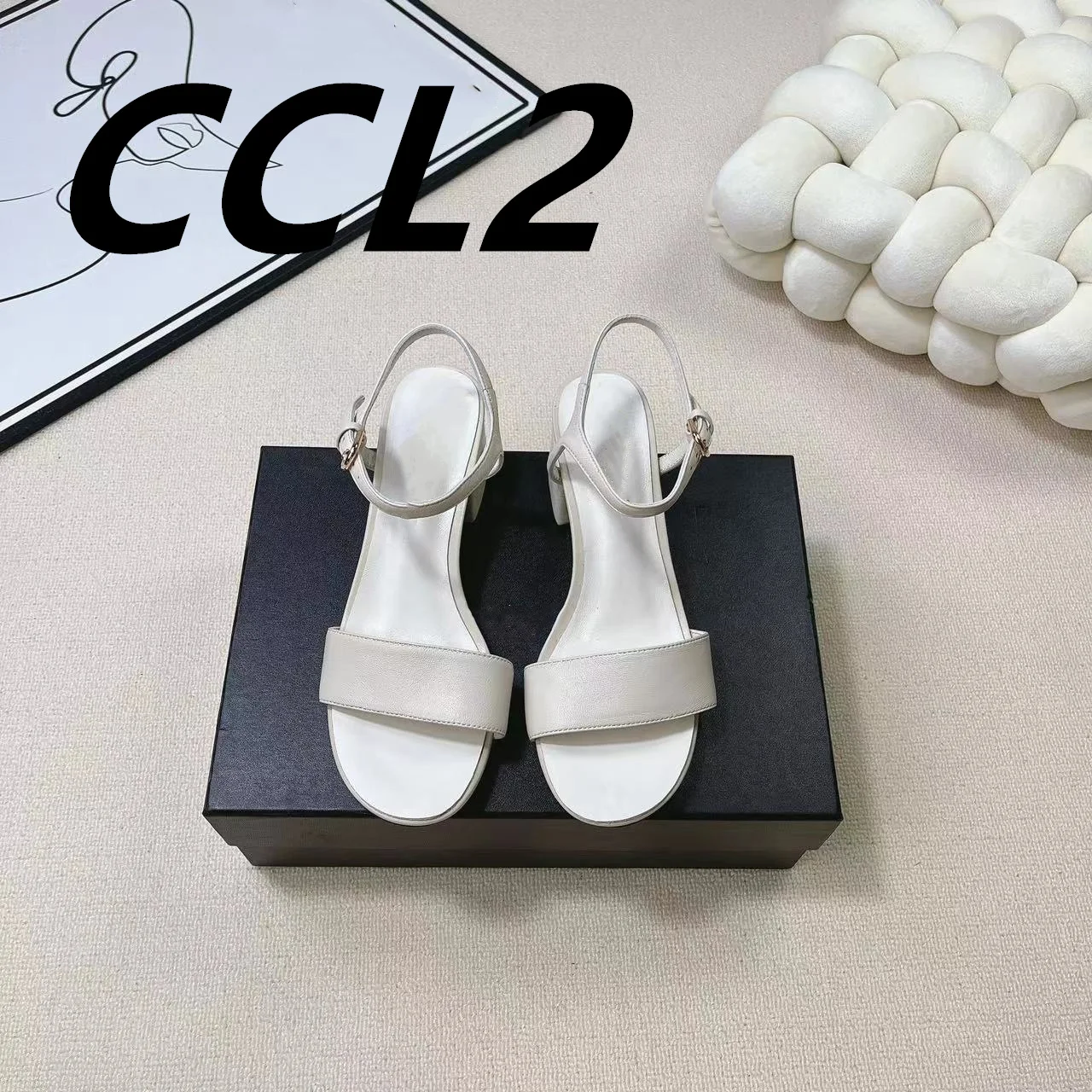 

24 spring/summer new sandals, women's fashion sandals, sheepskin upper, sheepskin lining, heel height 4.5 cm, size 35-41