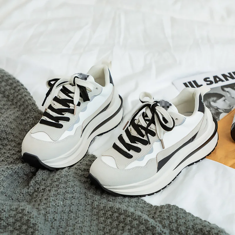 Autuspin 2022 Tide Sneakers for Women Fashion Retro Genuine Leather Casual Platform Sports Shoes Woman Outdoor Street Footwear
Autuspin 2022 Tide Sneakers for Women Fashion Retro Genuine Leather Casual Platform Sports Shoes Woman Outdoor Street Footwear