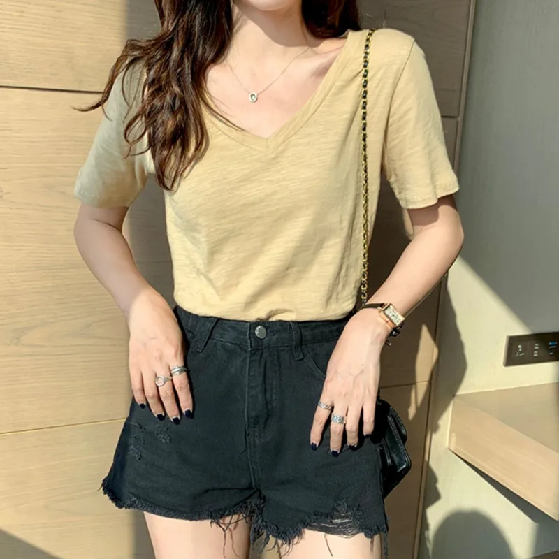 Bamboo Cotton V-Neck Basic T-shirt Women Summer Casual Loose Short Sleeve Tees Tops Fashionable Solid Color Inner Tshirt Female
Bamboo Cotton V-Neck Basic T-shirt Women Summer Casual Loose Short Sleeve Tees Tops Fashionable Solid Color Inner Tshirt Female